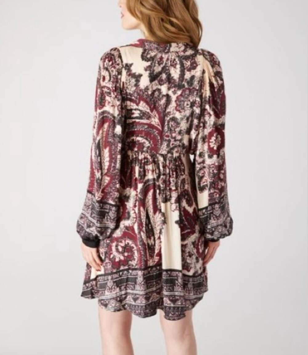 Free People - Picture 5 of 8